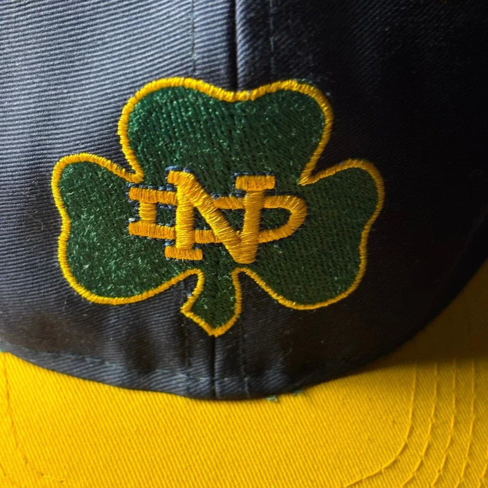 Vintage Notre Dame Fighting Irish Snapback Hat Competitor Navy Cap 90s College